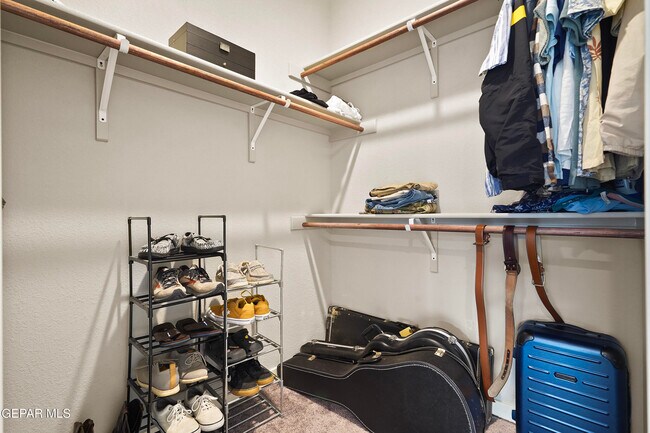 Building Photo - 6981 Black Mesquite Dr