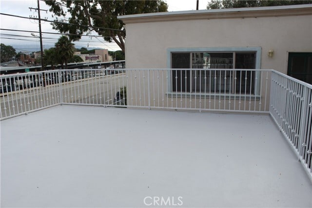 Building Photo - 500 N Irena Ave
