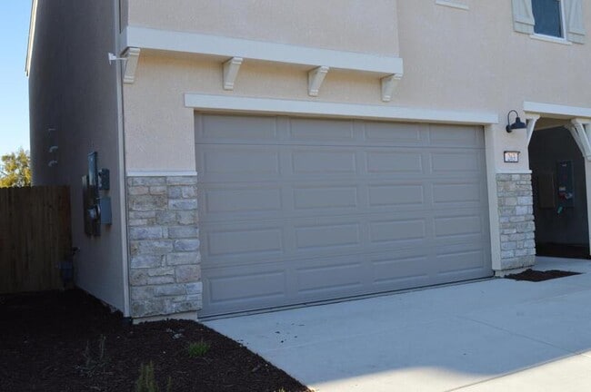 Building Photo - 263 Shafer Ave