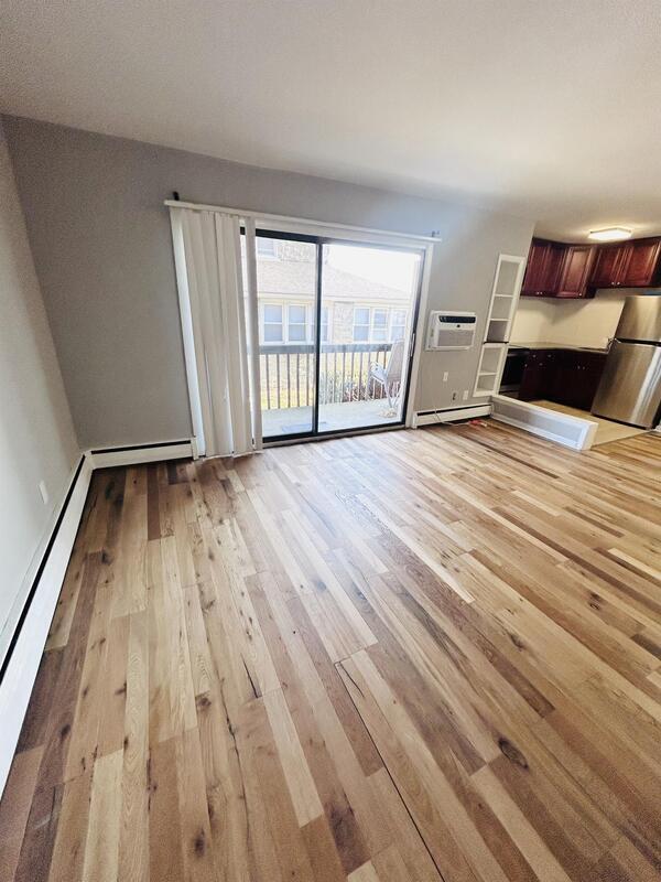 Building Photo - 265 W Baltimore Pike