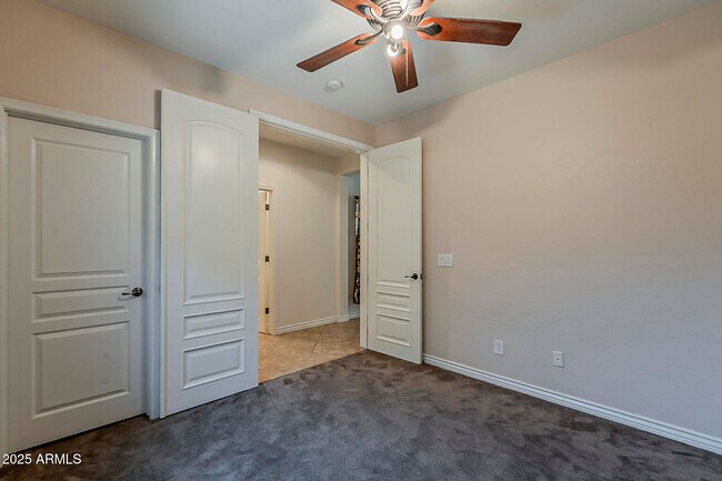 Building Photo - 4592 E Gleneagle Dr