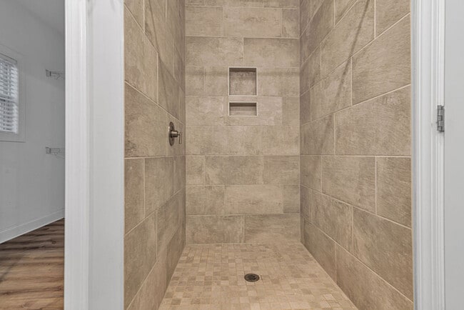 Building Photo - 707 Riva Ridge Rd