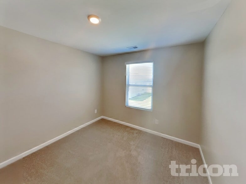 Building Photo - 1507 Ashgrove Pl