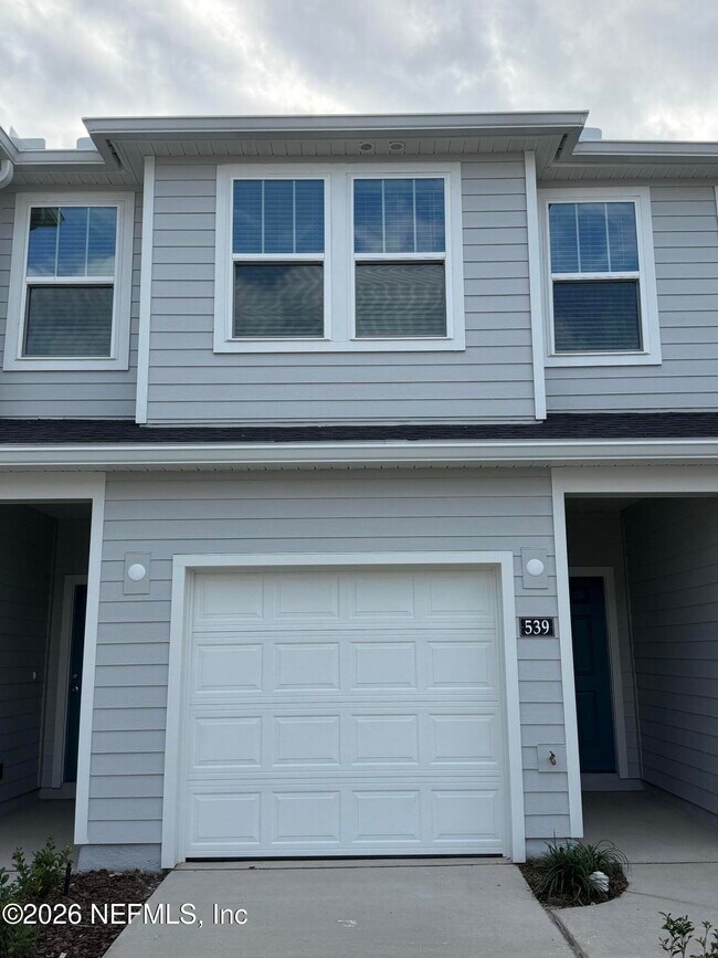 Building Photo - 539 Holly Lks Dr