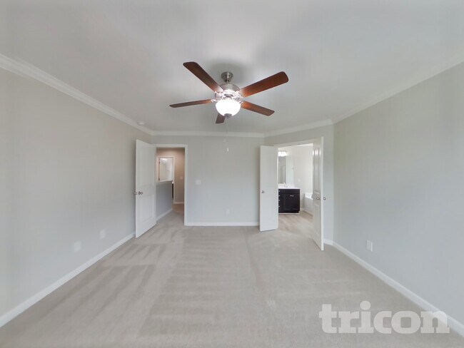 Building Photo - 415 Middleton Ln