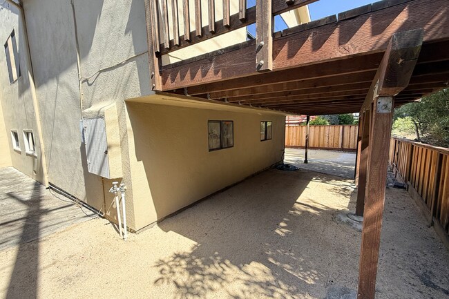 Building Photo - Beautifully Remodeled 4-Bedroom Home with Bonus Family Room & Large Private Yard in South San Fra...