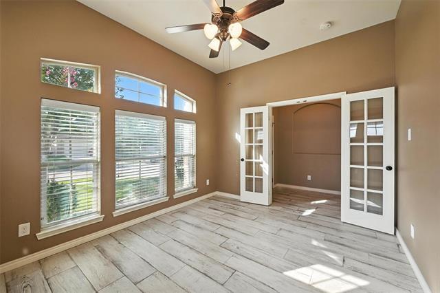 Building Photo - 624 Cypress Hill Dr