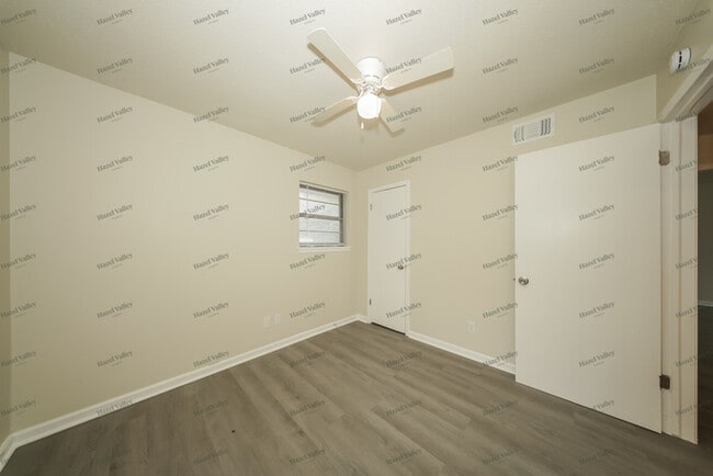 Building Photo - 6217 Drexel Ave