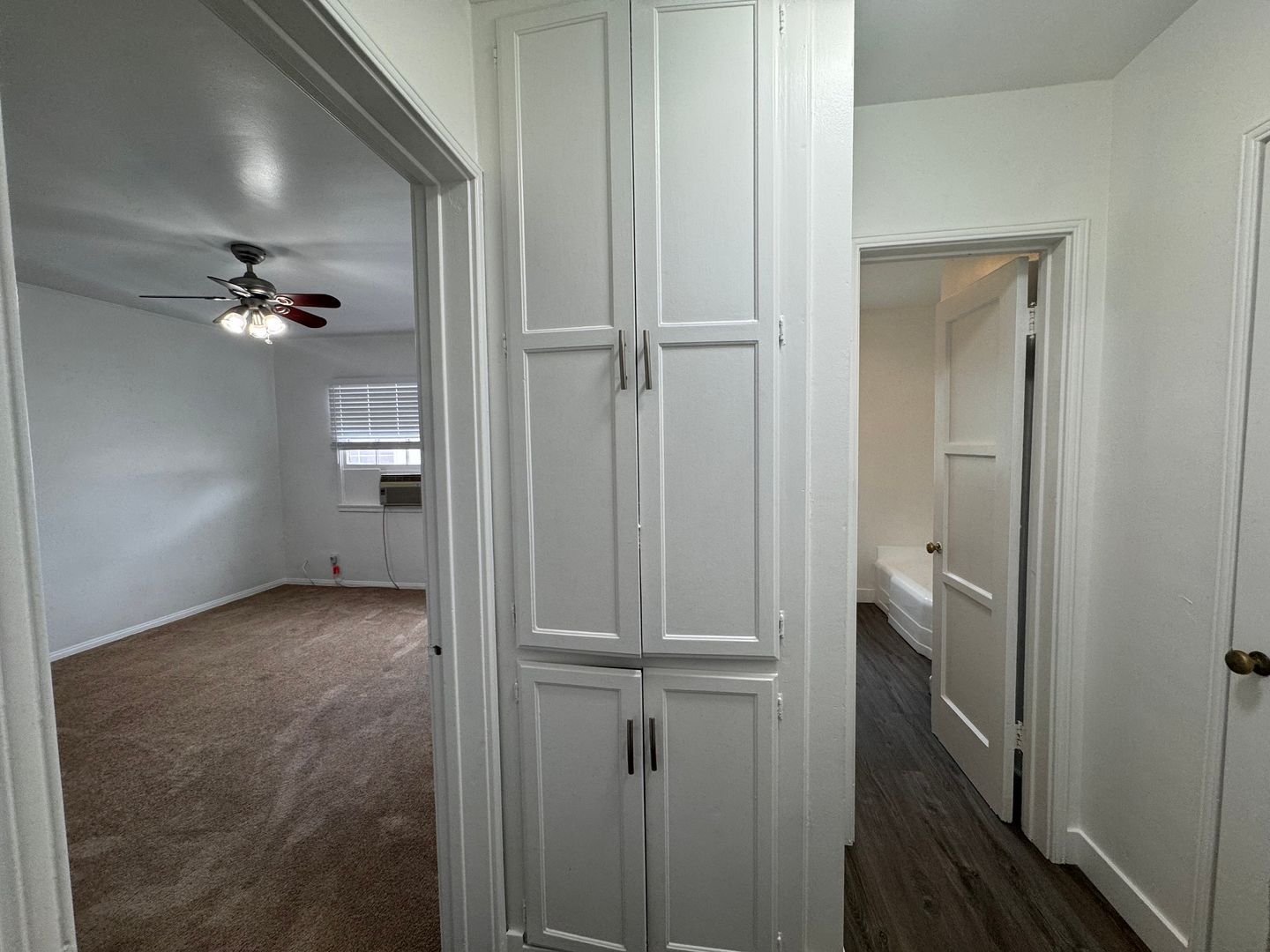 Building Photo - 8575 Holloway Dr