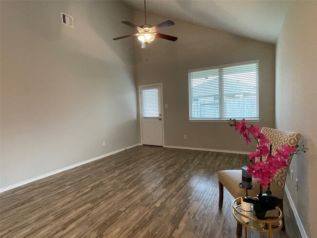 Building Photo - 20919 Corisande St