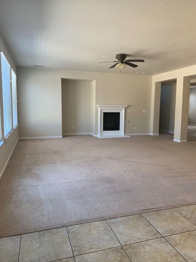 Building Photo - Gorgeous home in Patterson
