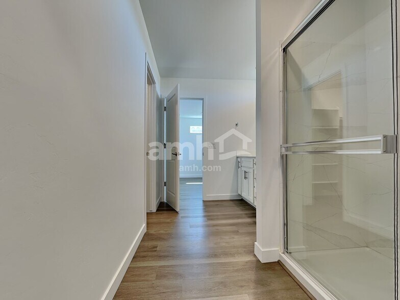 Building Photo - 6293 W Paseo Vito