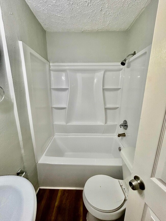 Building Photo - 29 Chappell Rd NW