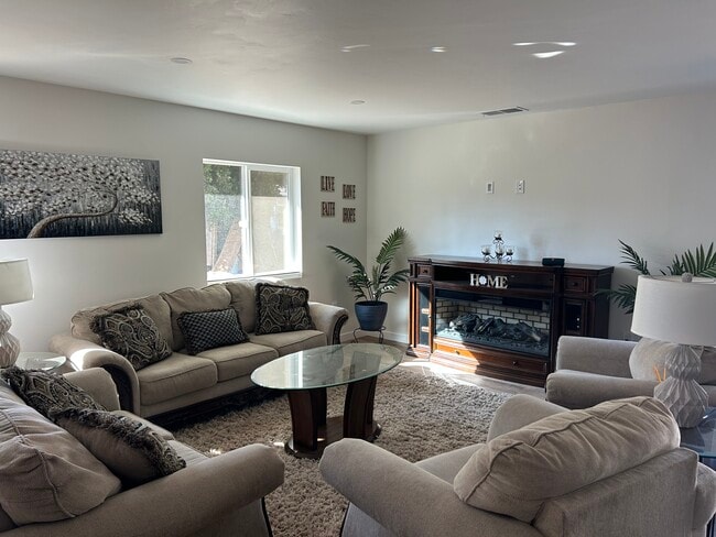 Building Photo - 3555 Steel Canyon Rd