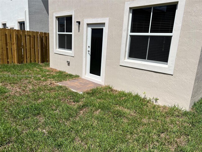 Building Photo - 2364 NW 130th St