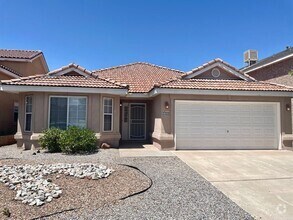 Building Photo - Great Single Story Home In Highly Desirabl...