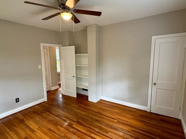Building Photo - Updated 3BR Home in Coveted Forest Hill Pa...