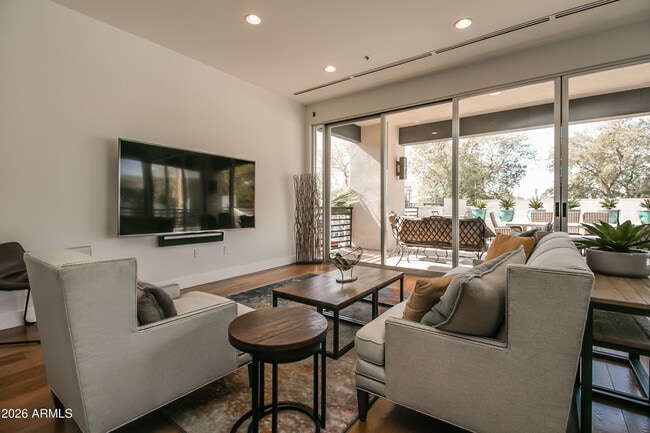 Building Photo - 4201 N Marshall Way