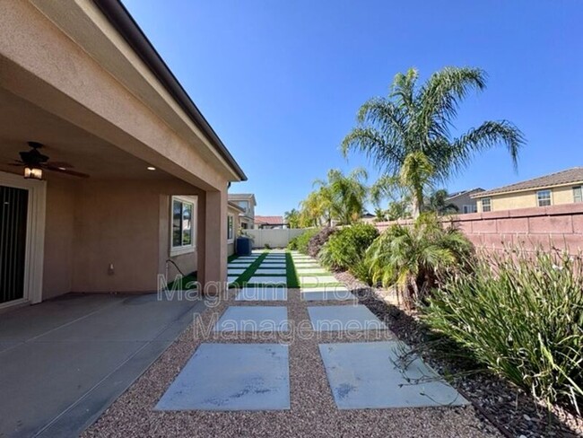 Building Photo - 34913 Limecrest Pl