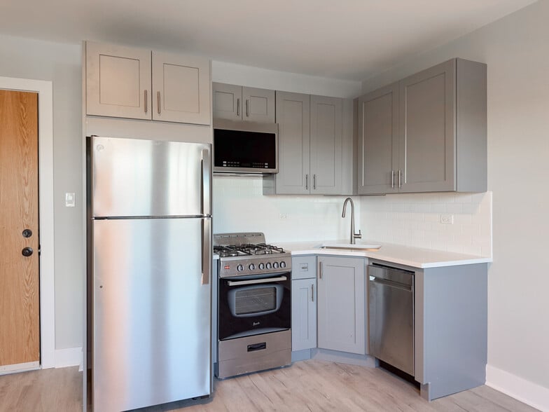 Building Photo - 378 Hazel Ave