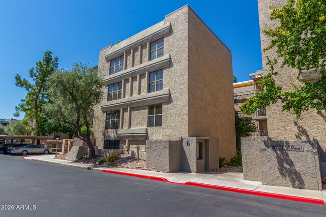 Building Photo - 5136 N 31st Pl