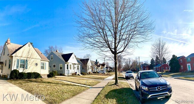 Building Photo - 2038 Mildred St