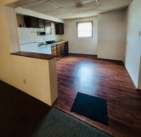 Building Photo - 108 Farragut Ave