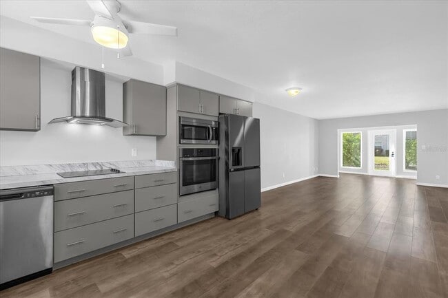 Building Photo - 1250 S Denning Dr