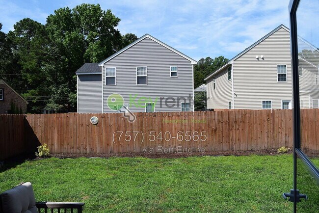 Building Photo - 2103 English Ave
