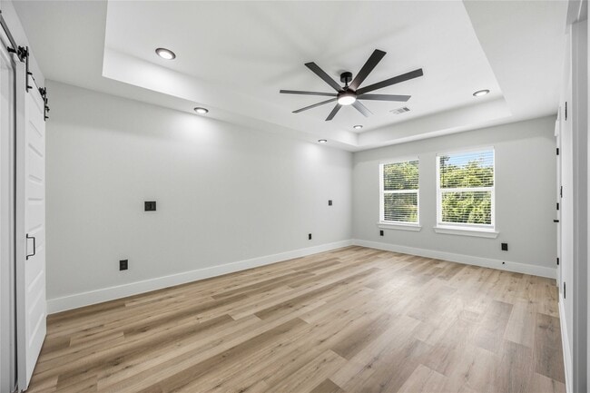 Building Photo - 1084 Junell St
