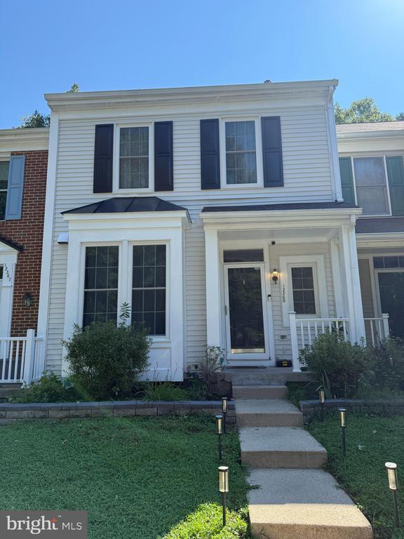 Building Photo - 12369 Manchester Way