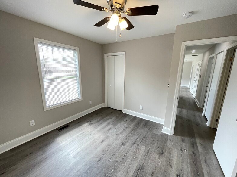Bedroom 2 - 903 Queens Ct