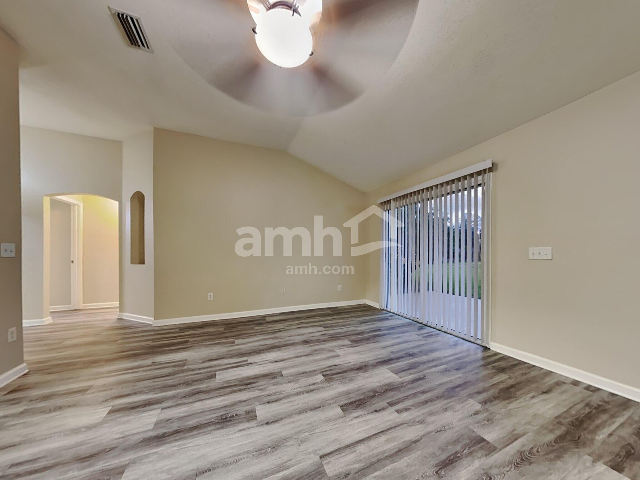 Building Photo - 861110 Worthington Dr