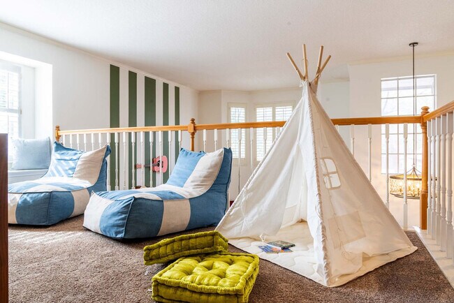 Building Photo - 2002 Chittim Trail Dr