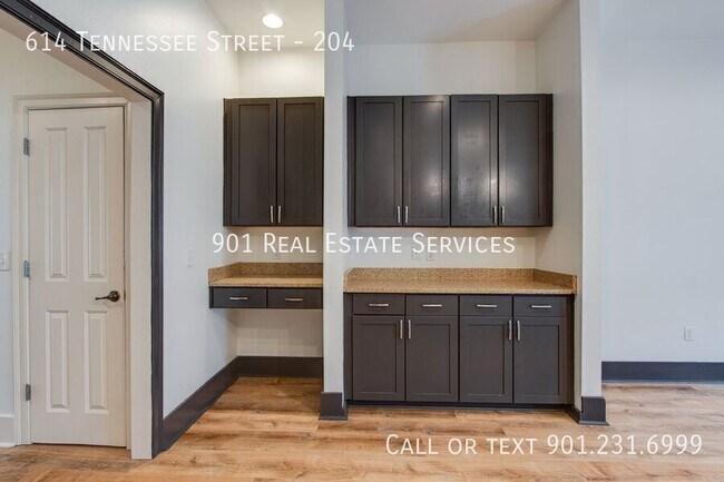 Building Photo - 614 Tennessee St