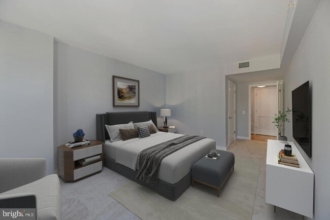 Building Photo - 616 E Street NW Unit 1020