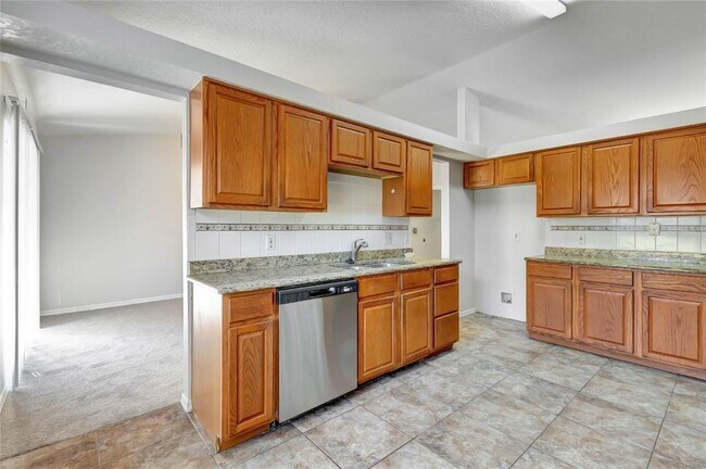 Building Photo - 849 Jarnac Dr