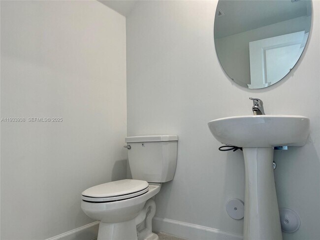 Building Photo - 12713 NW 24th Ave