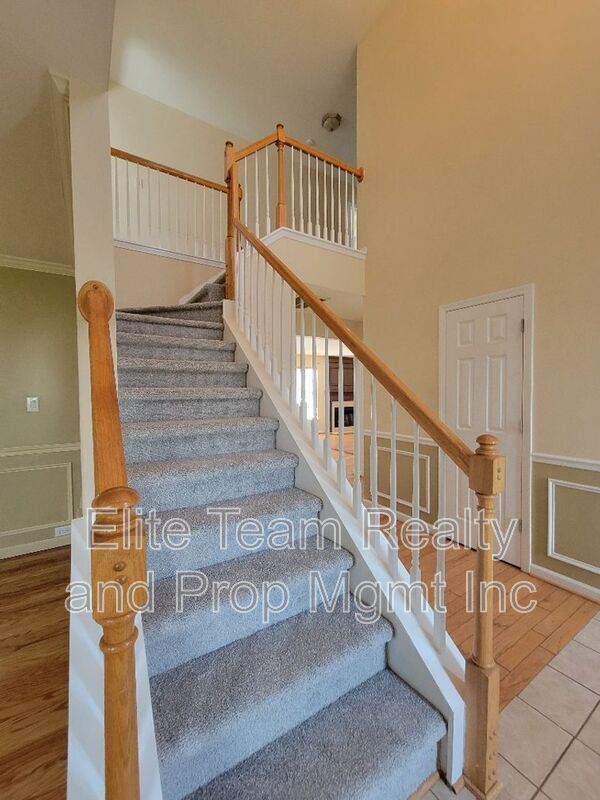 Building Photo - 4702 Ambridge Dr