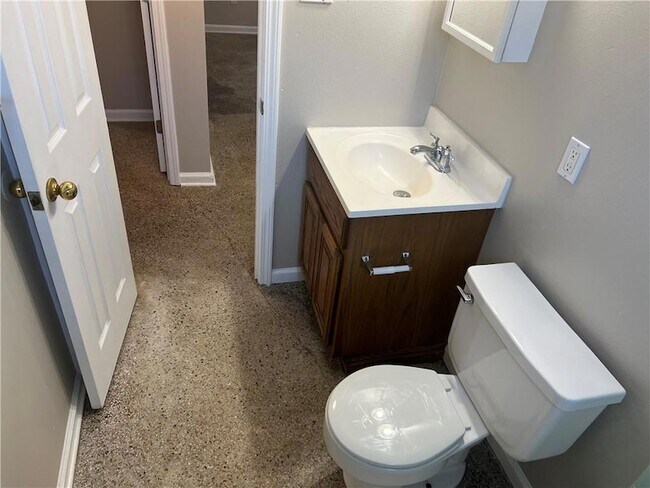 Building Photo - 7612 W Judge Perez Dr