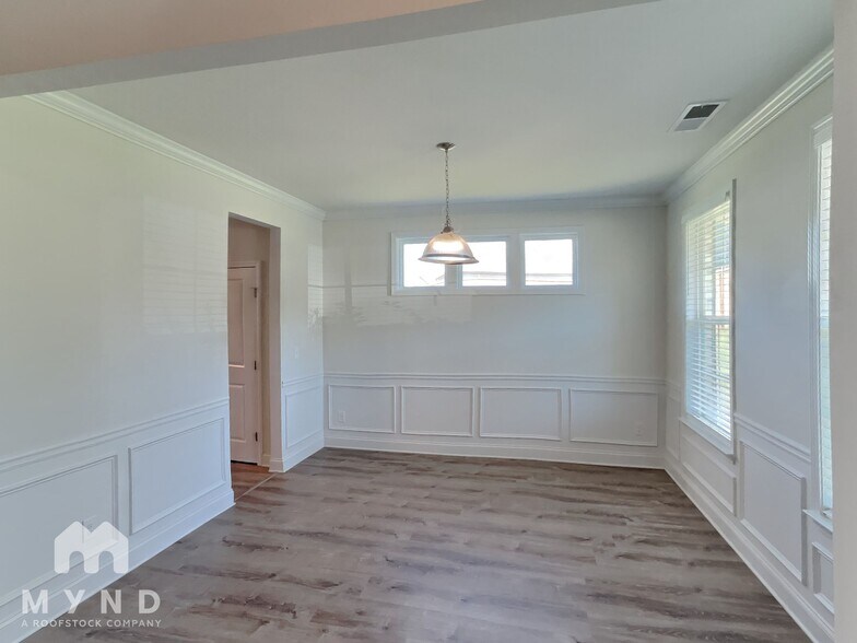 Building Photo - 7725 Farrow Pass Cir