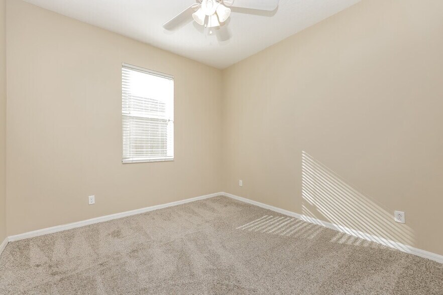 Building Photo - 9026 41st St E