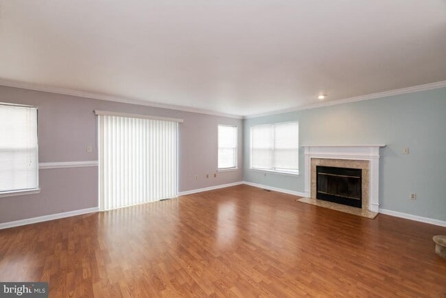 Building Photo - 8591 Harvest View Ct