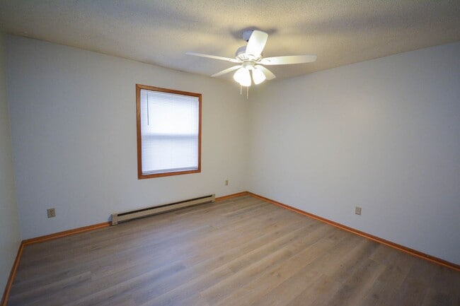 Building Photo - 3613 10th Ln NW