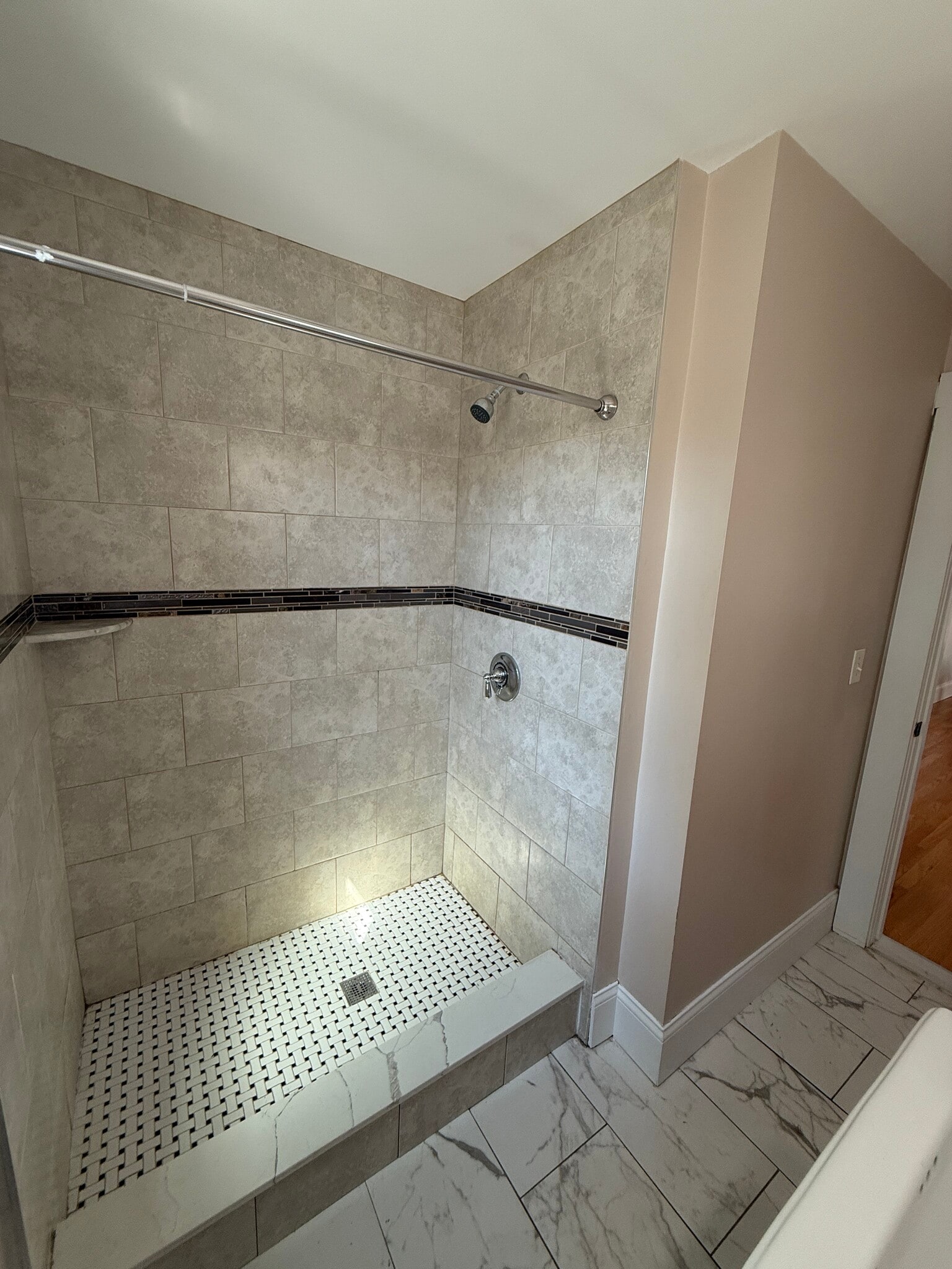 Building Photo - 22 Mansfield St