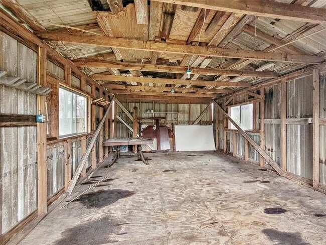 Building Photo - 10821 Aldis St