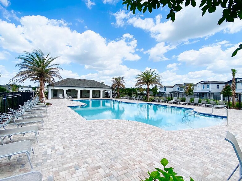 Building Photo - 573 Sun Warbler Wy