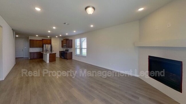 Building Photo - 442 Diamond Creek Dr