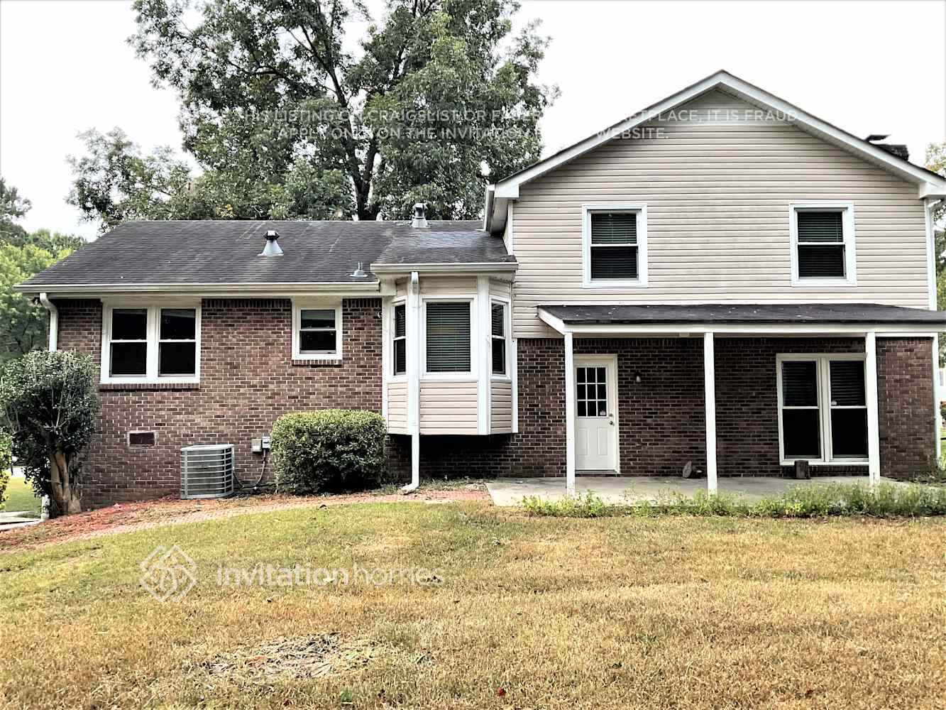 Building Photo - 1212 Summit Chase Dr SW