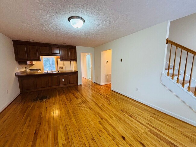 Building Photo - 1030-1060 - Elk Drive